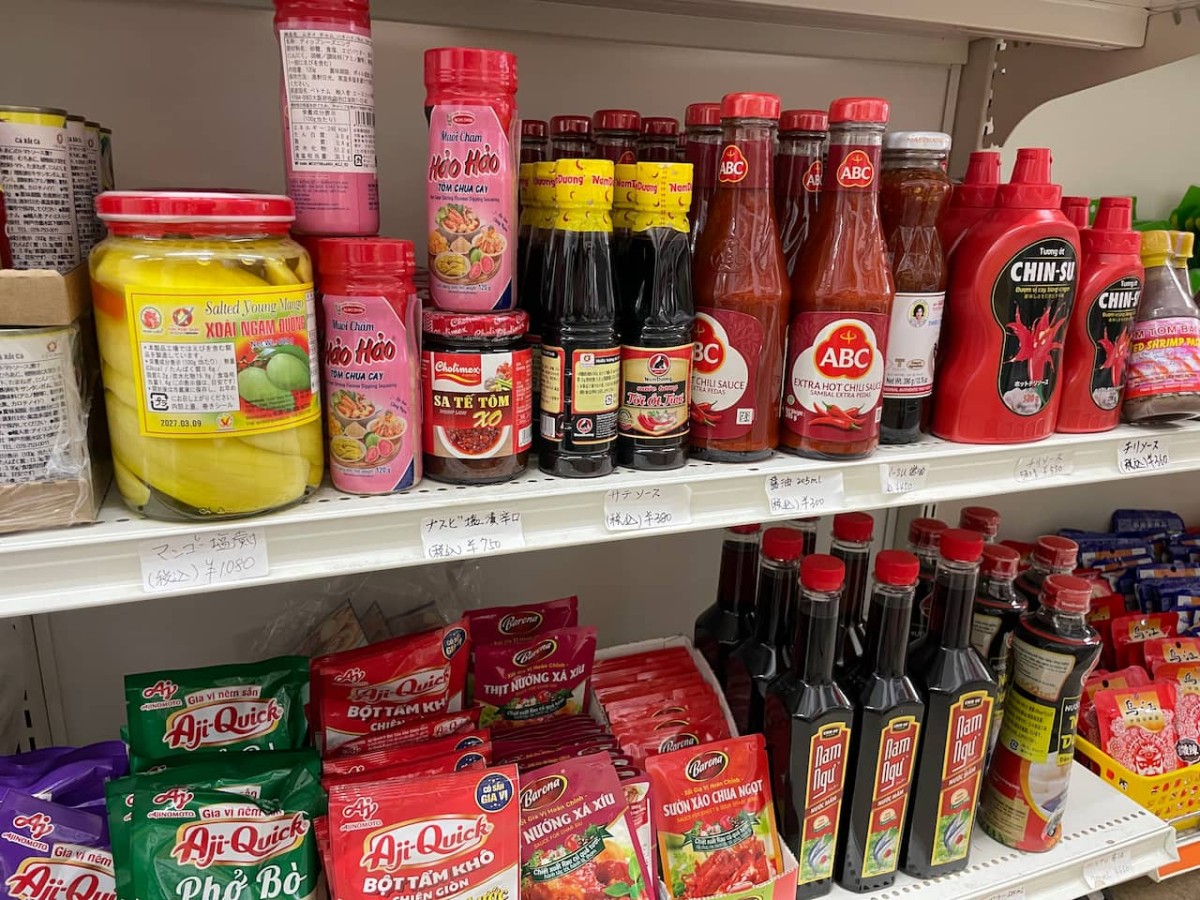 鳥取県米子市にあるアジア食材専門店（モンゴルショップ中華物産）のベトナム調味料